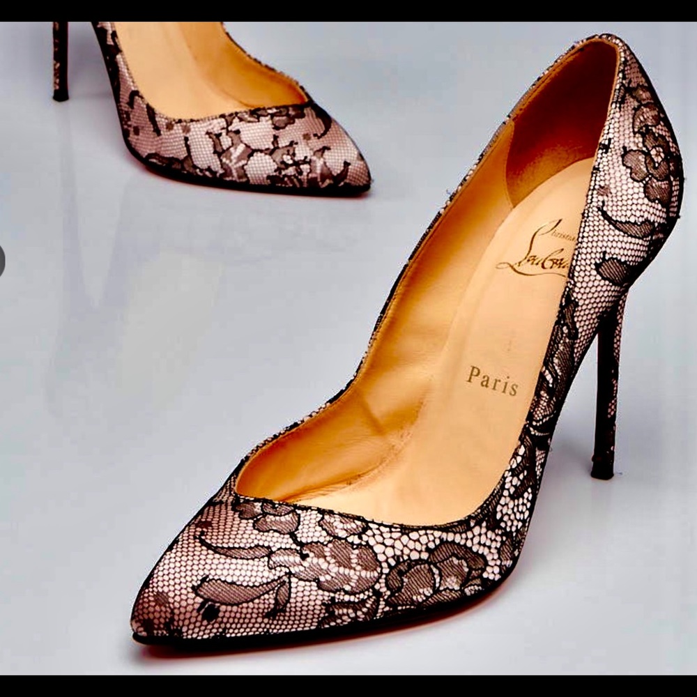 LOUBOUTIN
Pink/Black Crepe Lace Pigalle 120 Pumps